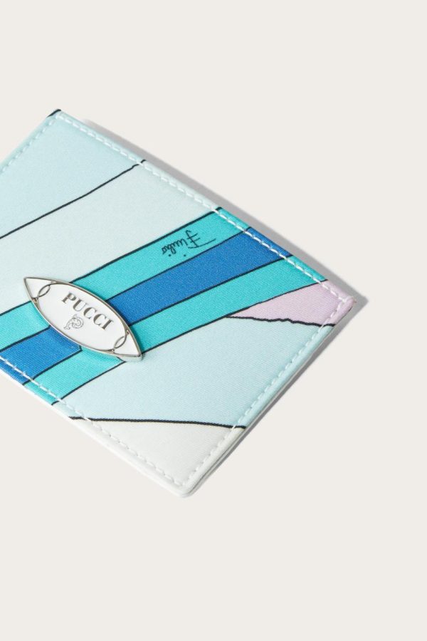 Wavecast.shop0b22ddcd1c 4