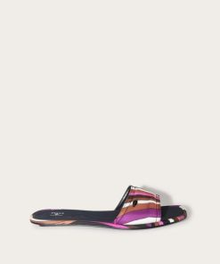 Wavecast.shopb63bb5257f 1