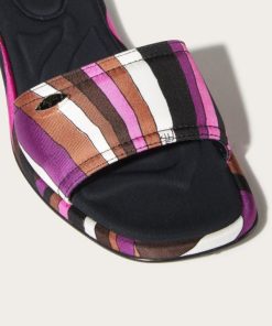 Wavecast.shopb63bb5257f 3